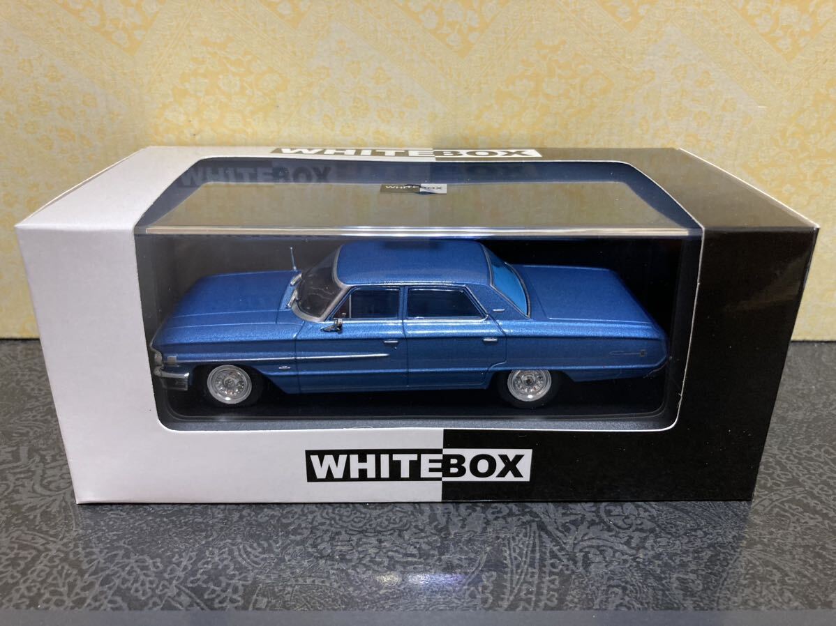 WHITEBOX 1/43 FORD GALAXIE SEDAN 1964 フォード ギャラクシー セダンの画像1