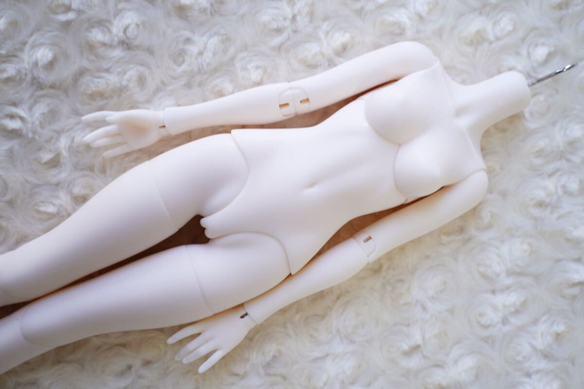 XAGADOLL 女の子ボディー 1/4 43cm Girl Body (X-F-43C) ホワイトピーチスキン 新品 未使用品 MSD_画像3