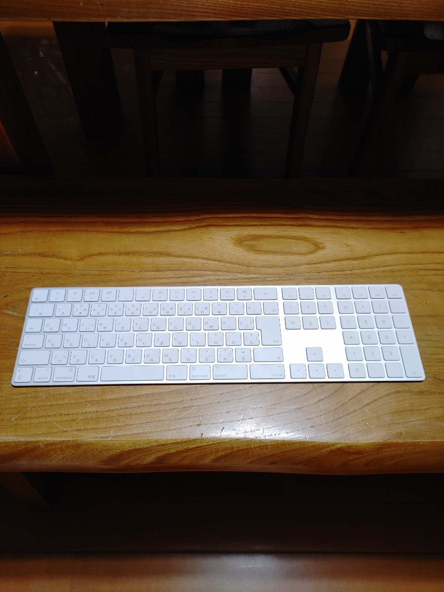 Apple Magic Keyboard （テンキー付） A1843の画像1