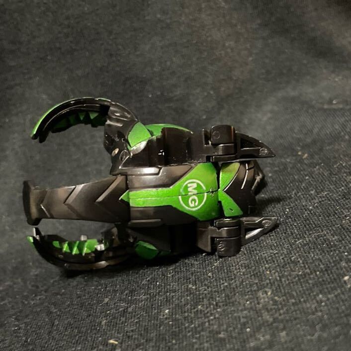 ダークオン・ヘリオスMKⅡ DARKUS HELIOS MKⅡ 闇属性 爆丸 ダークオン・ヘリオスMKⅡ DARKUS HELIOS MKⅡ 闇属性 爆丸
