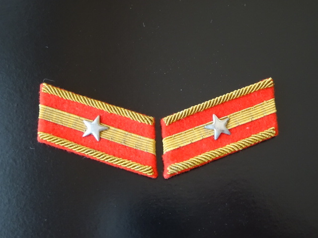 [実物級]大日本帝国陸軍98式少尉襟章(森商会精密複製)の画像1