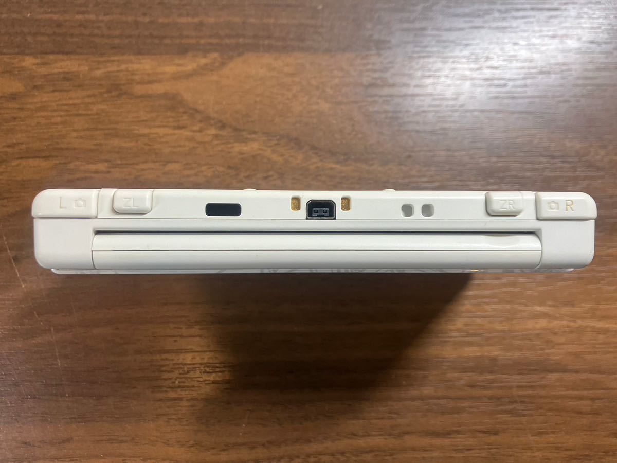 E/1601 美品 動作OK Nintendo 3DS 大乱闘スマッシュブラザーズバージョン 白_画像6