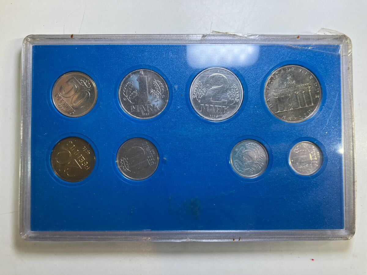 A/2204 お札 古銭 記念硬貨 銀貨 コイン まとめ アジア ヨーロッパの画像2