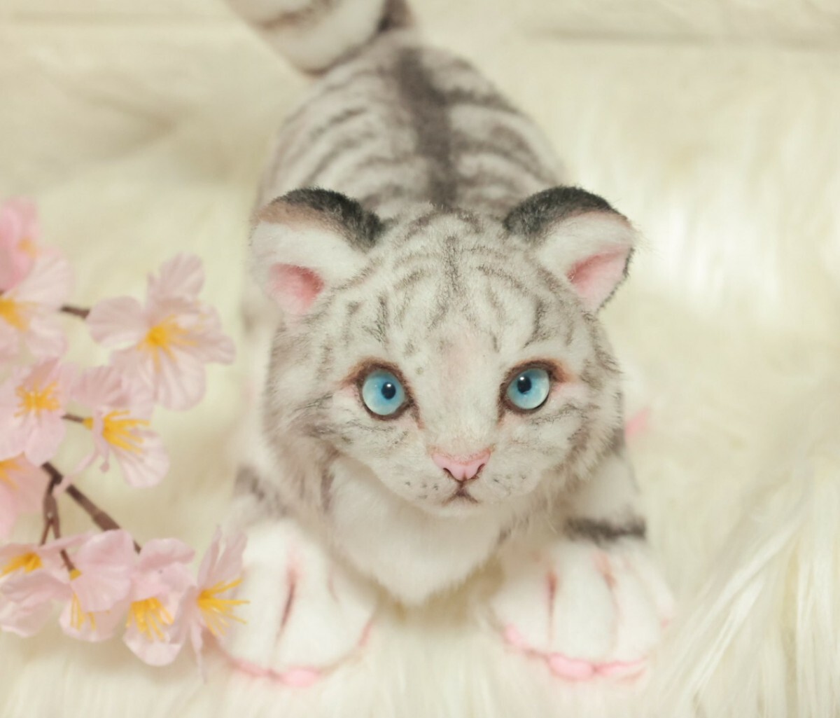 白虎 ホワイトタイガー トラ ネコ 猫 ぬいぐるみ アートドール ハンドメイド テディベア doll animal artdoll の画像3