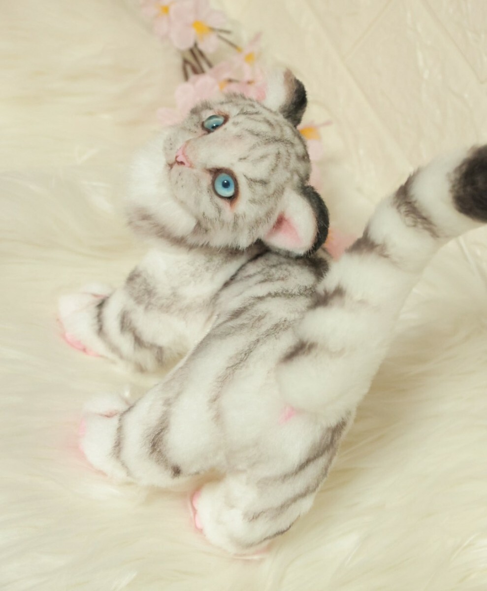 白虎 ホワイトタイガー トラ ネコ 猫 ぬいぐるみ アートドール ハンドメイド テディベア doll animal artdoll の画像5
