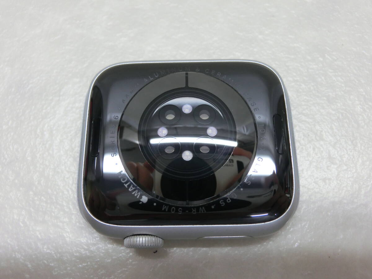 #29384 Apple Watch Series6 GPSモデル 44mm アルミニウム A2292 M02D3J/A_画像10