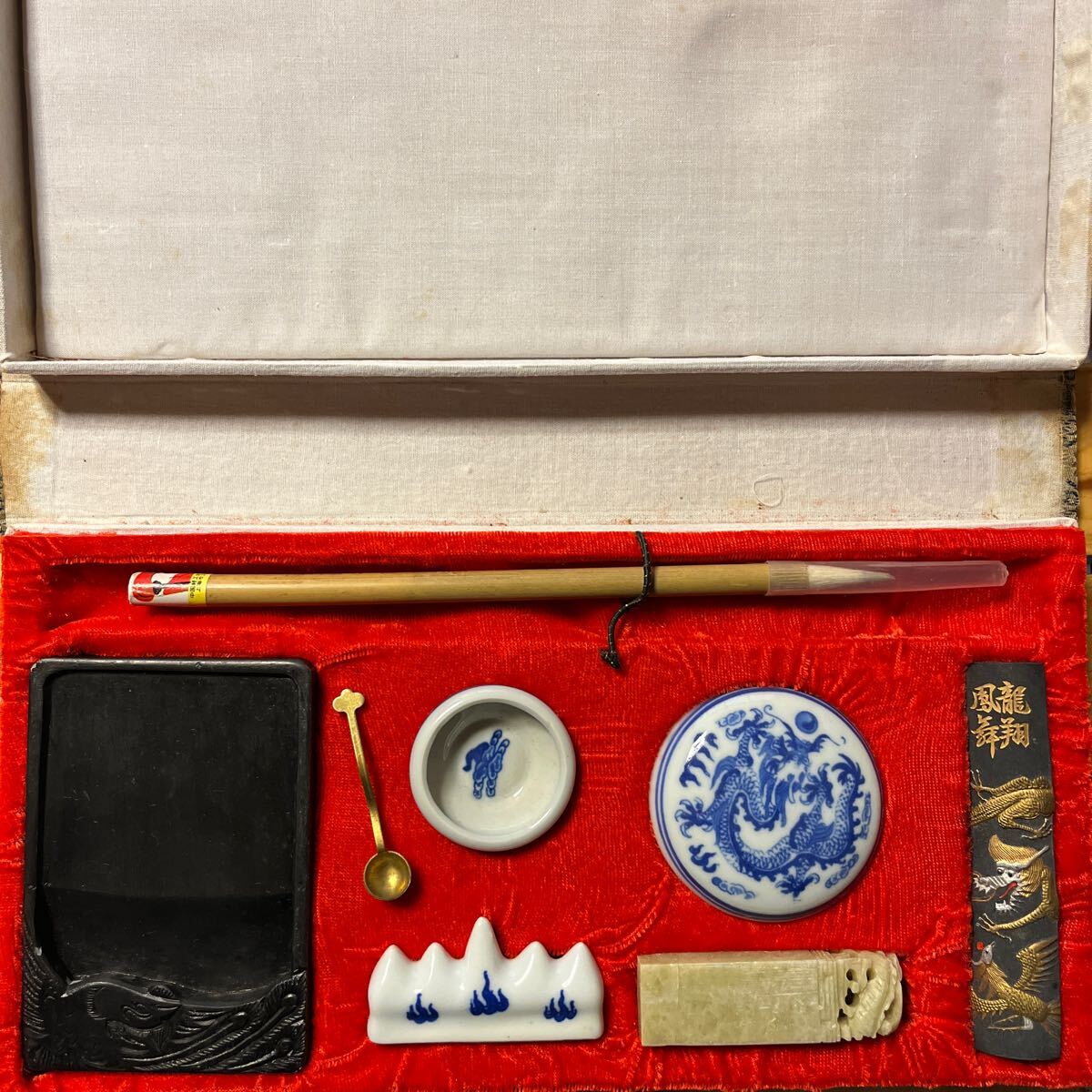 墨 書道具 筆 中国 硯 朱肉 印材 中国美術 乾隆年製 書道セット の画像1