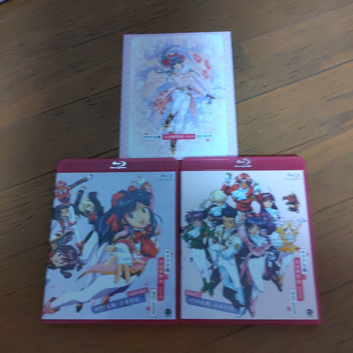 Blu-ray サクラ大戦 帝国華撃団 OVA BD-BOX 3枚組 サクラ大戦 収納ボックス付き帯付き Blu-ray サクラ大戦 帝国華撃団 OVA BD-BOX 3枚組 サクラ大戦 収納ボックス付き帯付き