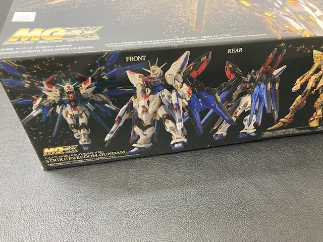 未使用品　ガンプラ　機動戦士ガンダムSEED DESTINY　MGEX 1/100　ZGMF-X20A　ストライクフリーダムガンダム_画像2