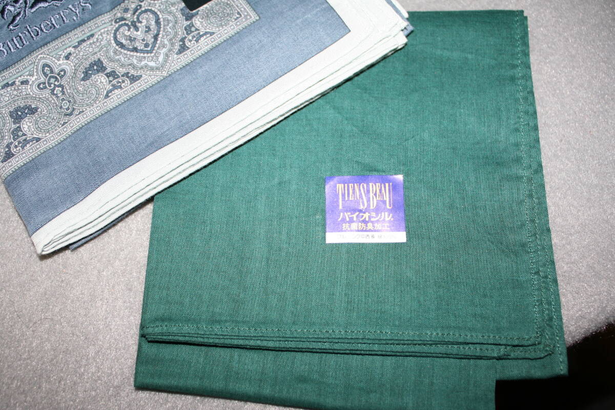  unused goods [ regular goods ]BURBERRY handkerchie . already 1 sheets TIENS BEAU total 2 sheets 