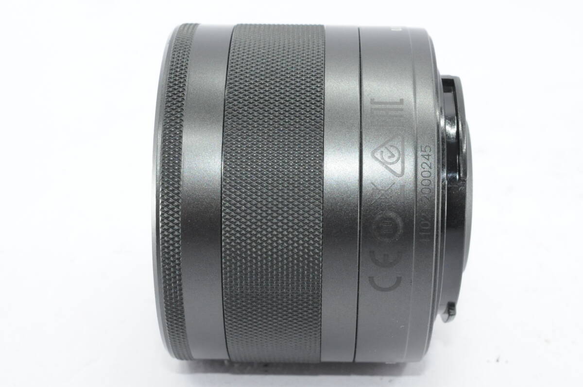 ★特上品★ キヤノン CANON EF-M 28ｍｍ Ｆ3.5 IS STM ★完動品 ＃A69_画像3