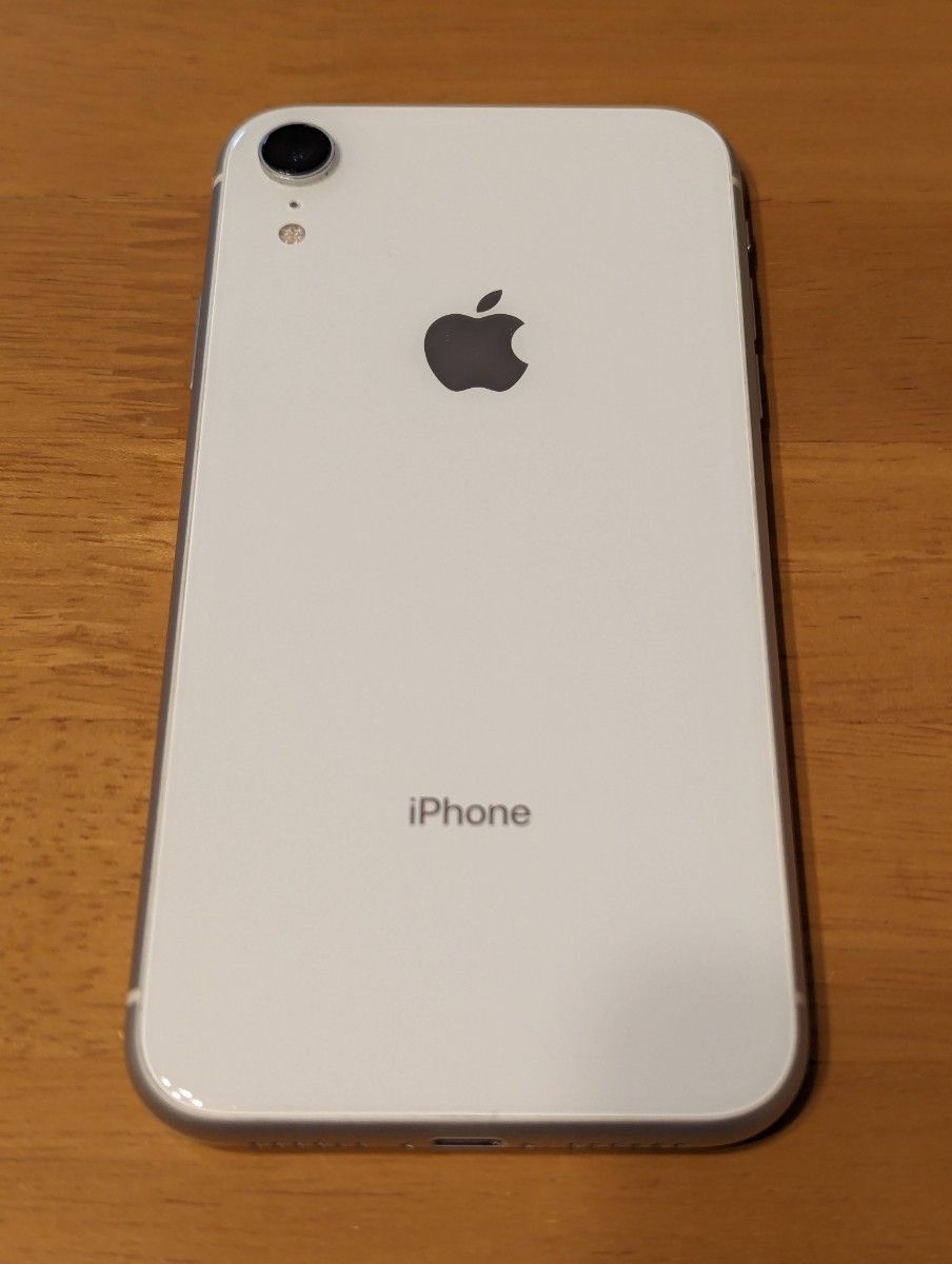 iPhone XR 128GB SIMフリー ホワイト Appleストア版