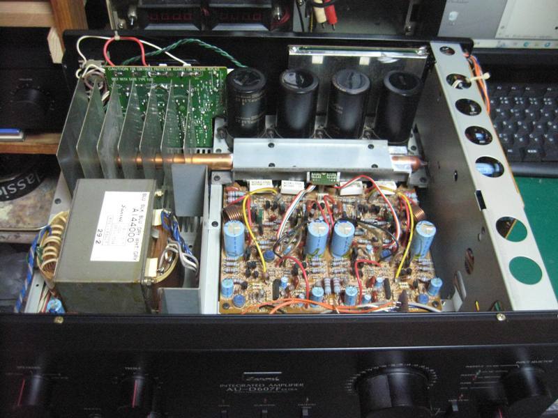 AUDIO【Sansui INTEGRATED AMPLIFIER AU-D607F EXTRA メンテ済み美品】 _画像4