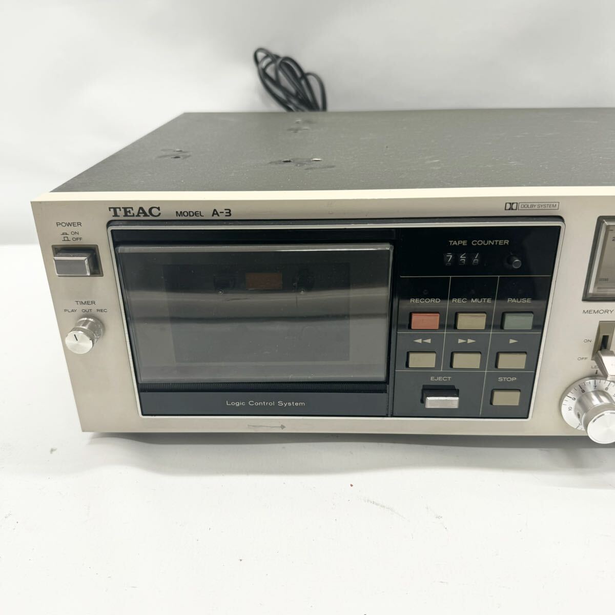 ●ジャンク品 TEAC A-3 ティアック カセットデッキ  レコーダー 通電OK 現状品 316-1の画像2