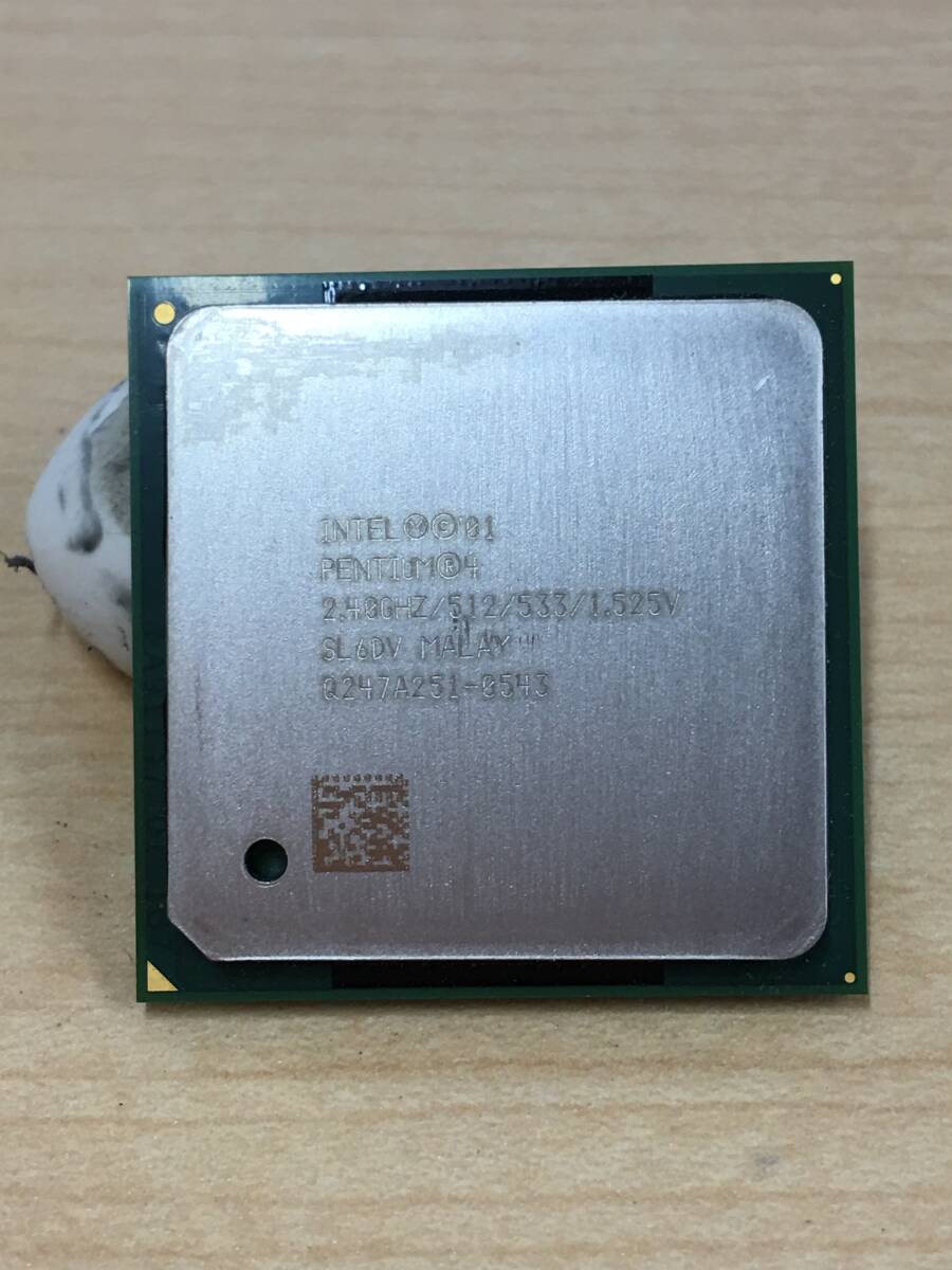 B2718)Intel Pentium4 2.40GHz SL6DV Socket478 used operation goods 