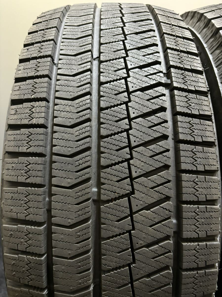 215/55R17 BRIDGESTONE/VRX2 22年製 スタッドレス バリ山4本 ブリヂストン ブリザック クラウン ヴェゼル オデッセイ(南6-F202)の画像5