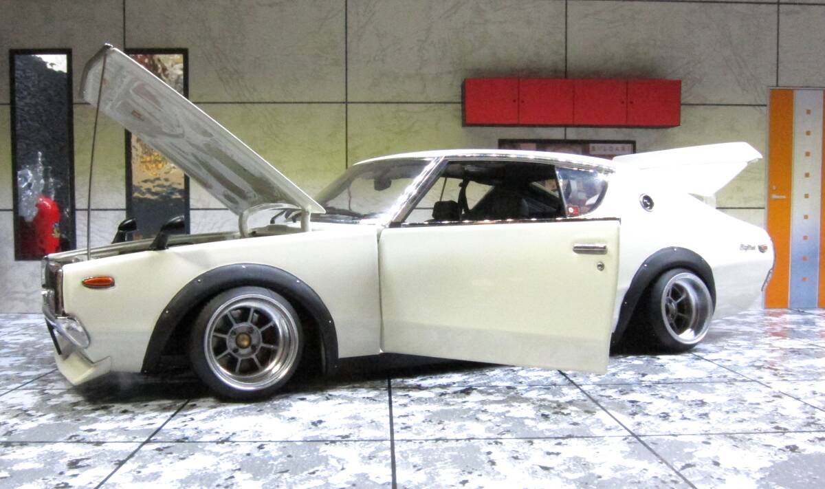 Yahoo!オークション - 京商 1/18 ケンメリ GT-R カスタム Yahoo!オークション - 京商 1/18 ケンメリ GT-R カスタム