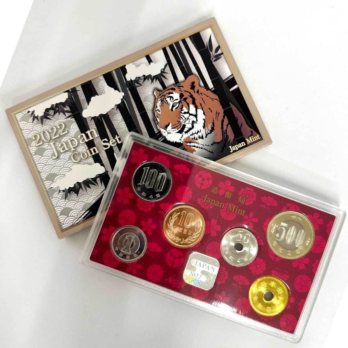 【F0301】造幣局 150周年Japan Mint Coin ジャパンコインセット ミントセット 令和4年 2022 貨幣セット 和柄模様_画像1