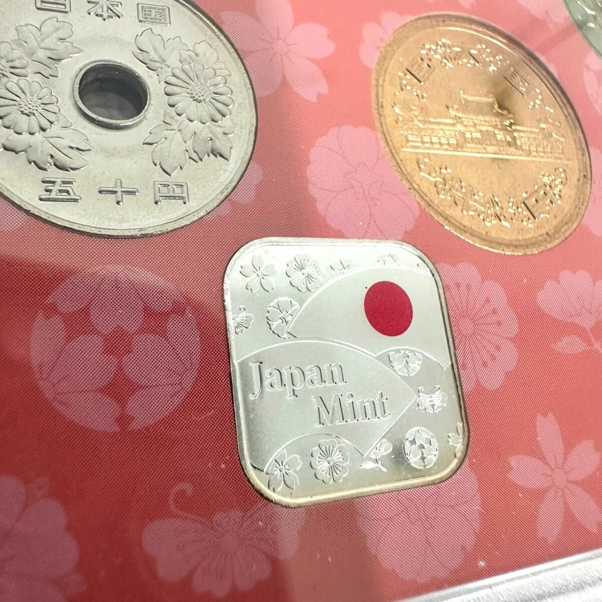 【F0301】造幣局 150周年Japan Mint Coin ジャパンコインセット ミントセット 令和4年 2022 貨幣セット 和柄模様_画像9