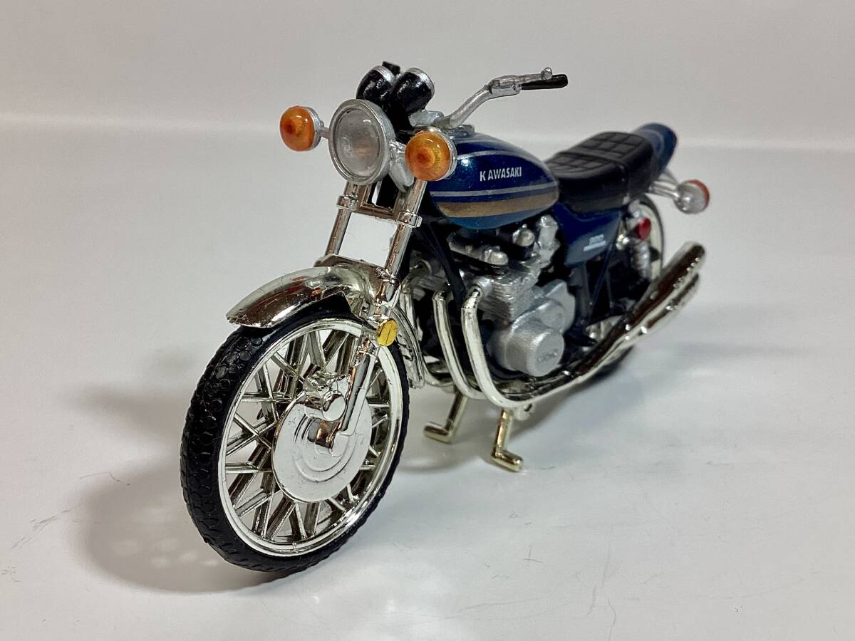 バンプレスト 1／24 カワサキ Z900 Z1 モーターサイクルコレクション 金属製バイクモデルの画像3