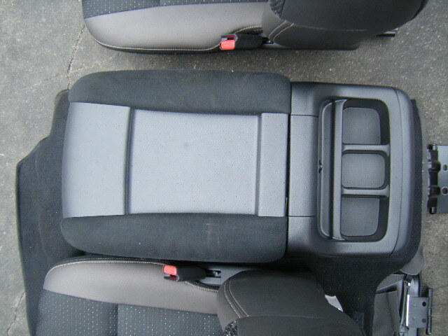 . peace 3 year Caravan Grand premium GX 3BF-VR2E26 original half leather style front seat left right driver`s seat passenger's seat console 