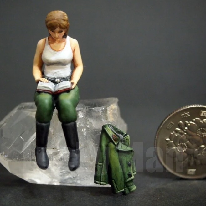  geo llama woman ..2 body 1/35 scale tank top training resin resin not yet painting not yet constructed Army figure miniature military 759