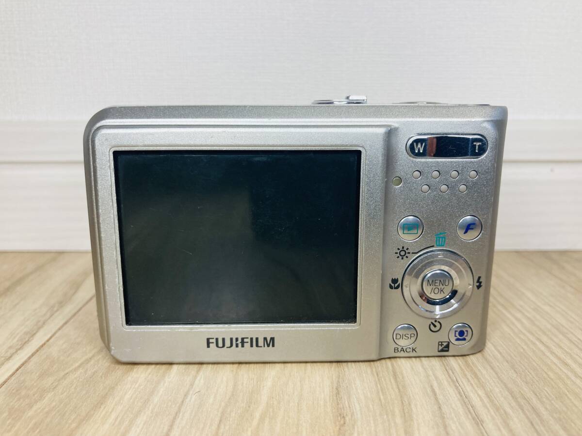 ★美品★FUJIFILM デジタルカメラ FinePix F31fd ※バッテリー 充電器 AC電源 他一式_画像7