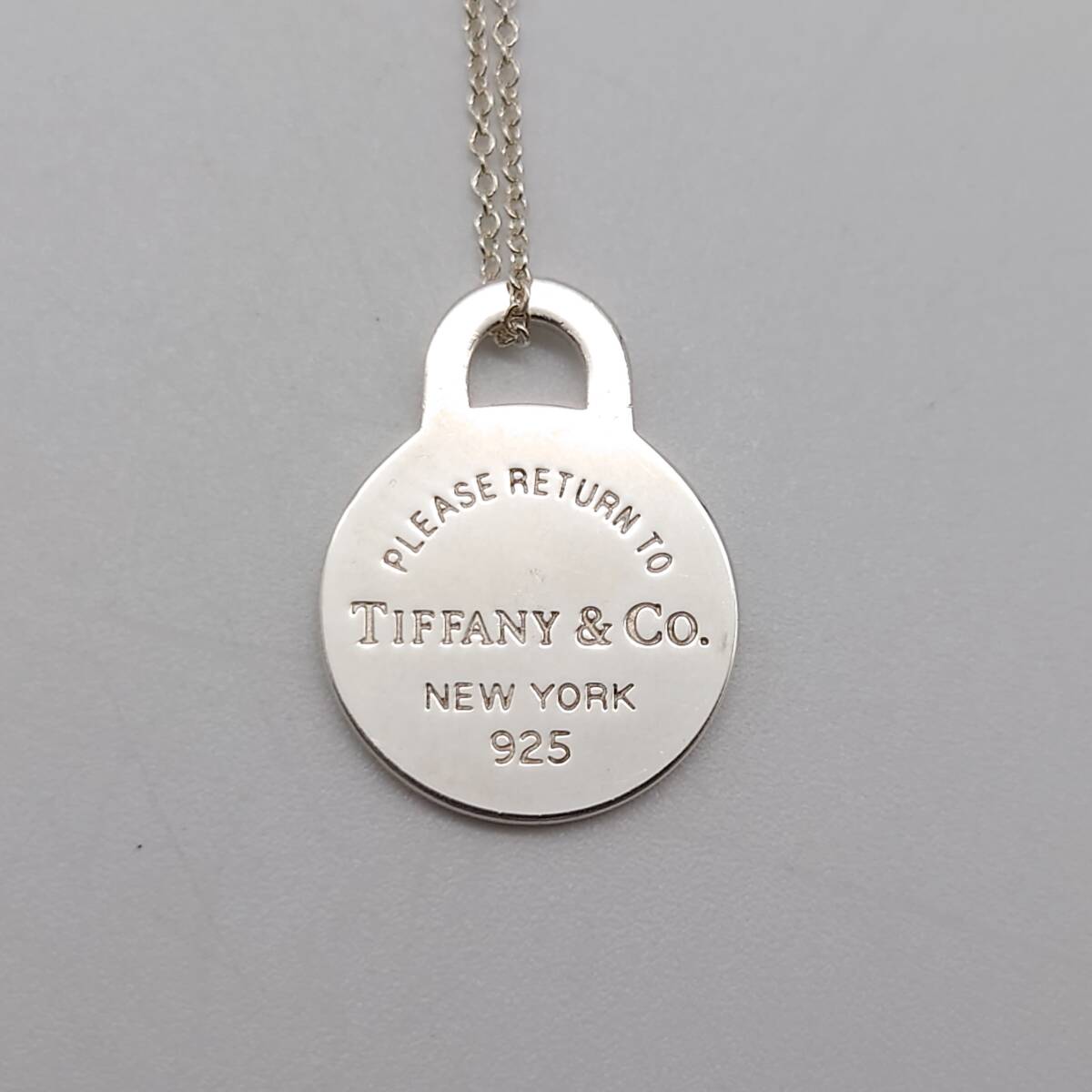 ② ティファニー TIFFANY&Co. メダル モチーフ PLEASE RETURN TO ネックレス ペンダント シルバー 925 SV 銀 保存袋箱付_画像4