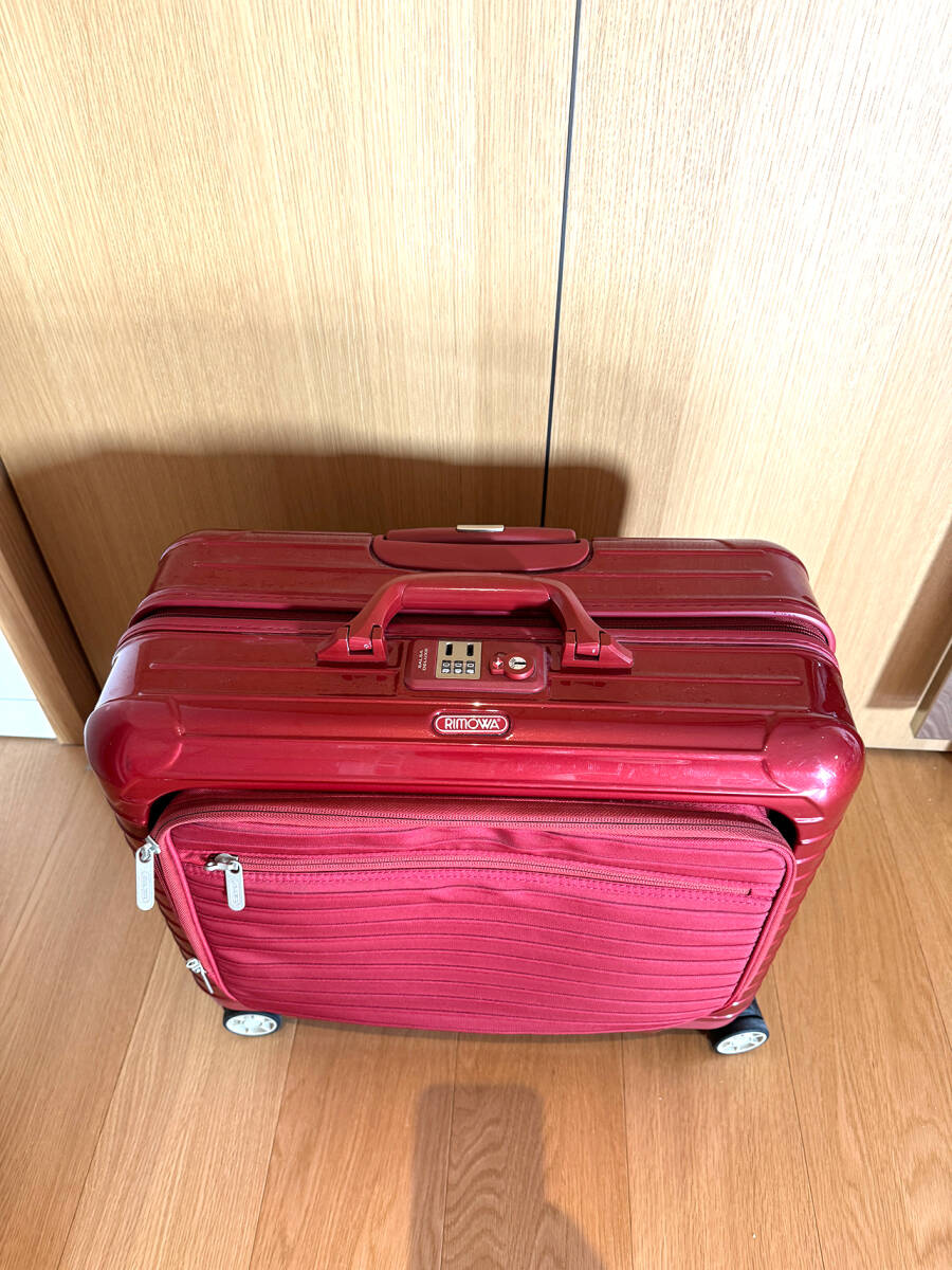 840.40.53.4 RIMOWA SALSA DELUXE HYBRID BUSINESS Multiwheel 42.5 23L オリエンタルレッド限定limited edition_画像2