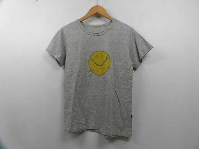 AS KNOW AS アズノゥアズ SMILEY スマイリー 半袖 Tシャツ ニコちゃん プリント 丸首 トップス スマイルマーク グレー レディース サイズ＊の画像1