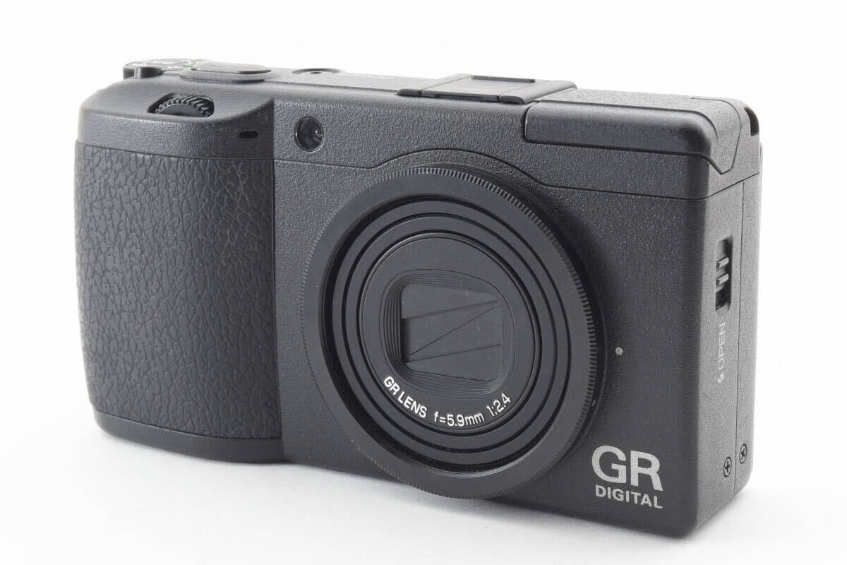 ★外観美品・通電★RICOH GR DIGITAL II ２　リコー　コンパクトデジタルカメラ _画像2