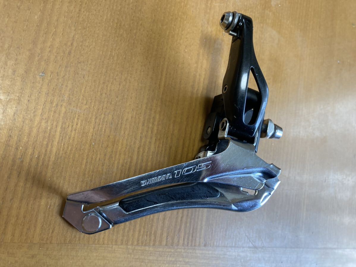 FD-5800 直付け　SHIMANO 105 中古　フロントディレイラー _画像1