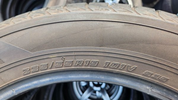 YOKOHAMA【235/55R19 101V】★バリ山 4本セット ★ 送料無料_画像3