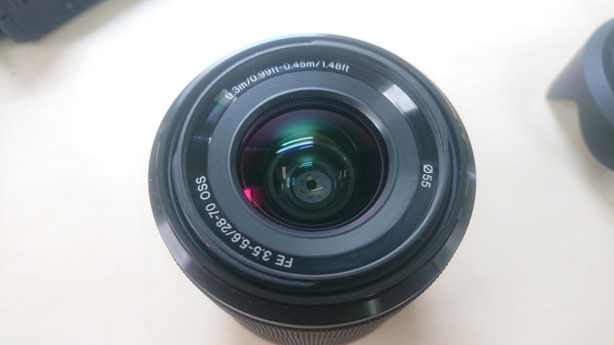 SONY ソニー α7 II ILCE-7M2 カメラ ボディ EF 3.5-5.6/28-70 OSS レンズ セット 充電器付き ミラーレス一眼 デジタル一眼レフ_画像8