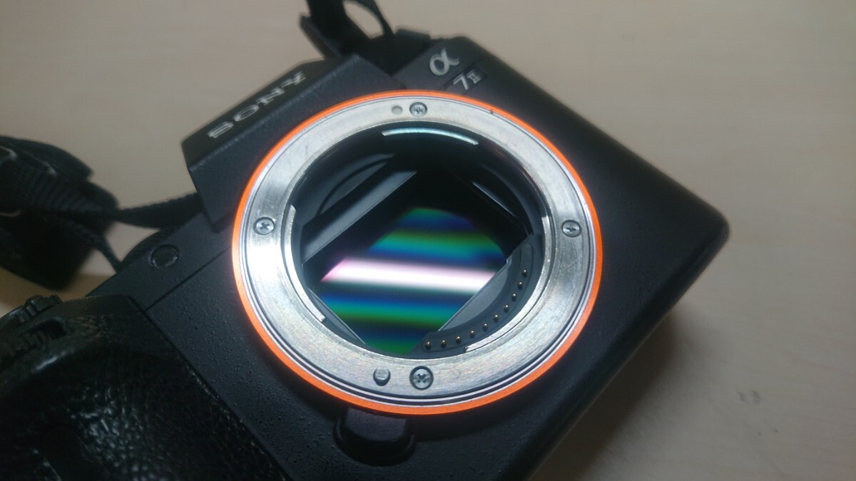 SONY ソニー α7 II ILCE-7M2 カメラ ボディ EF 3.5-5.6/28-70 OSS レンズ セット 充電器付き ミラーレス一眼 デジタル一眼レフ_画像9