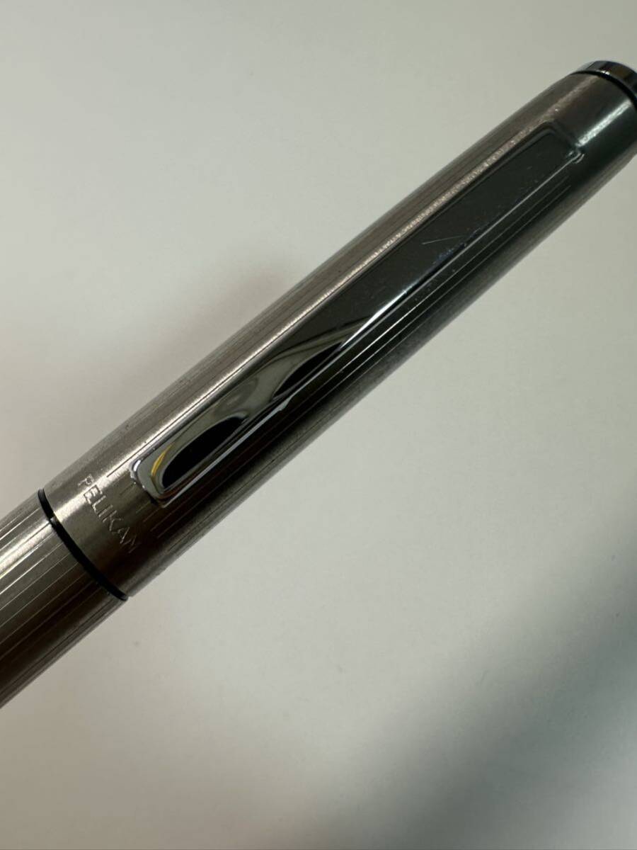 PELIKAN ペリカン 万年筆 ペン先 585 シルバーカラー 現状品_画像2