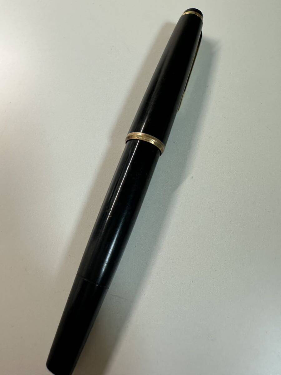 MONTBLANC モンブラン 万年筆 No 32 ブラック×ゴールド 現状品_画像1