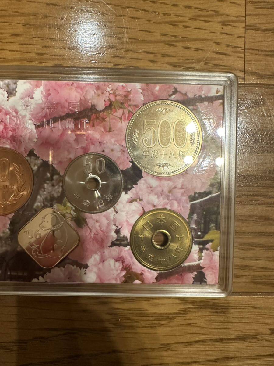 桜の通り抜け貨幣セット 今年の花 大手毬 ミントセット 2006年 平成18年 額面666円 記念硬貨 銀メダル 造幣局 2_画像5