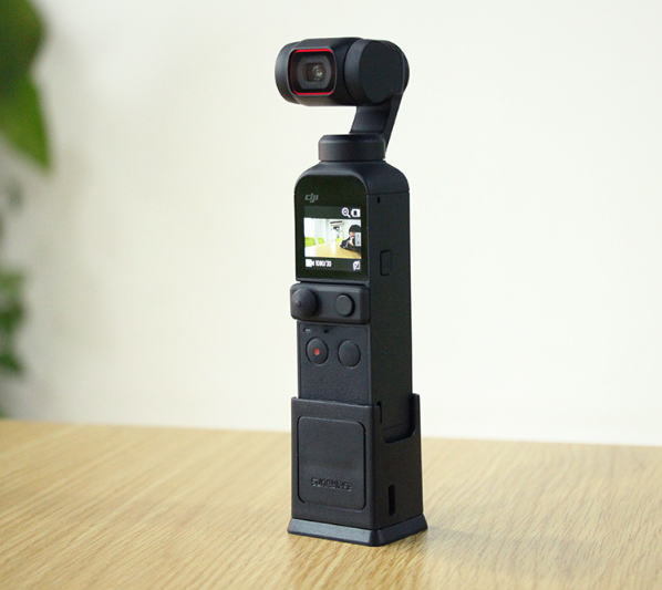 【送料無料・国内発送】DJI osmo Pocket2用充電台 三脚アダプタ Vlog 動画撮影 アクションカメラ　自撮り　充電端子台_画像1