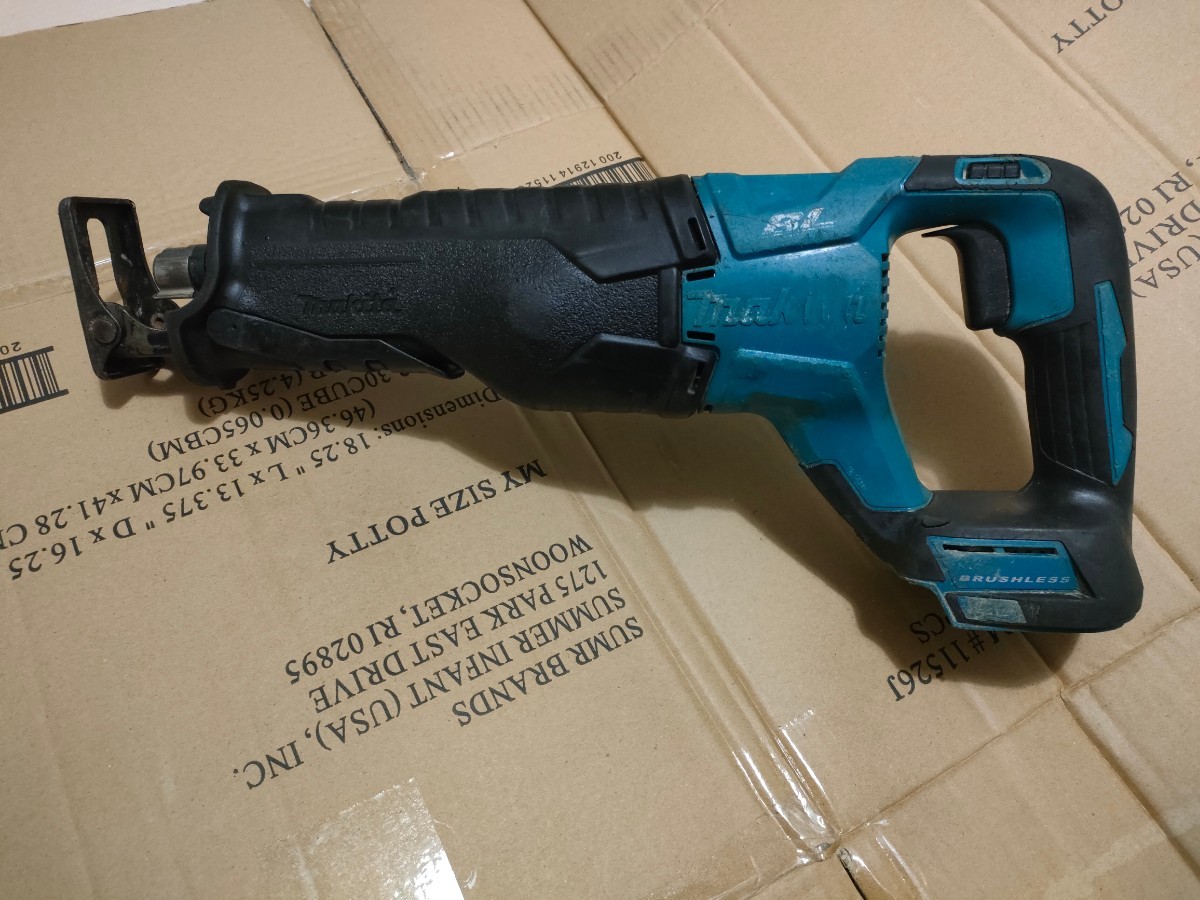 マキタ Makita 充電式 レシプロソー　JR187D_画像1