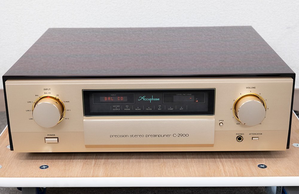 ◆アキュフェーズ Accuphase C-2900 プリアンプの画像1