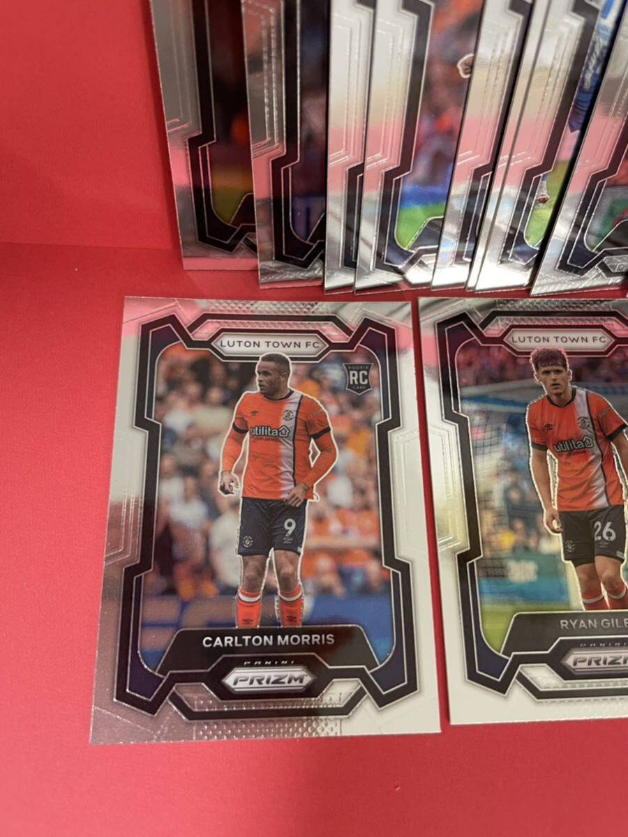 ルートンタウンFC チーム選手コンプリートセット 2023-24 PANINI PRIZM PREMIER LEAGUE SOCCER HOBBY luton town fcの画像4