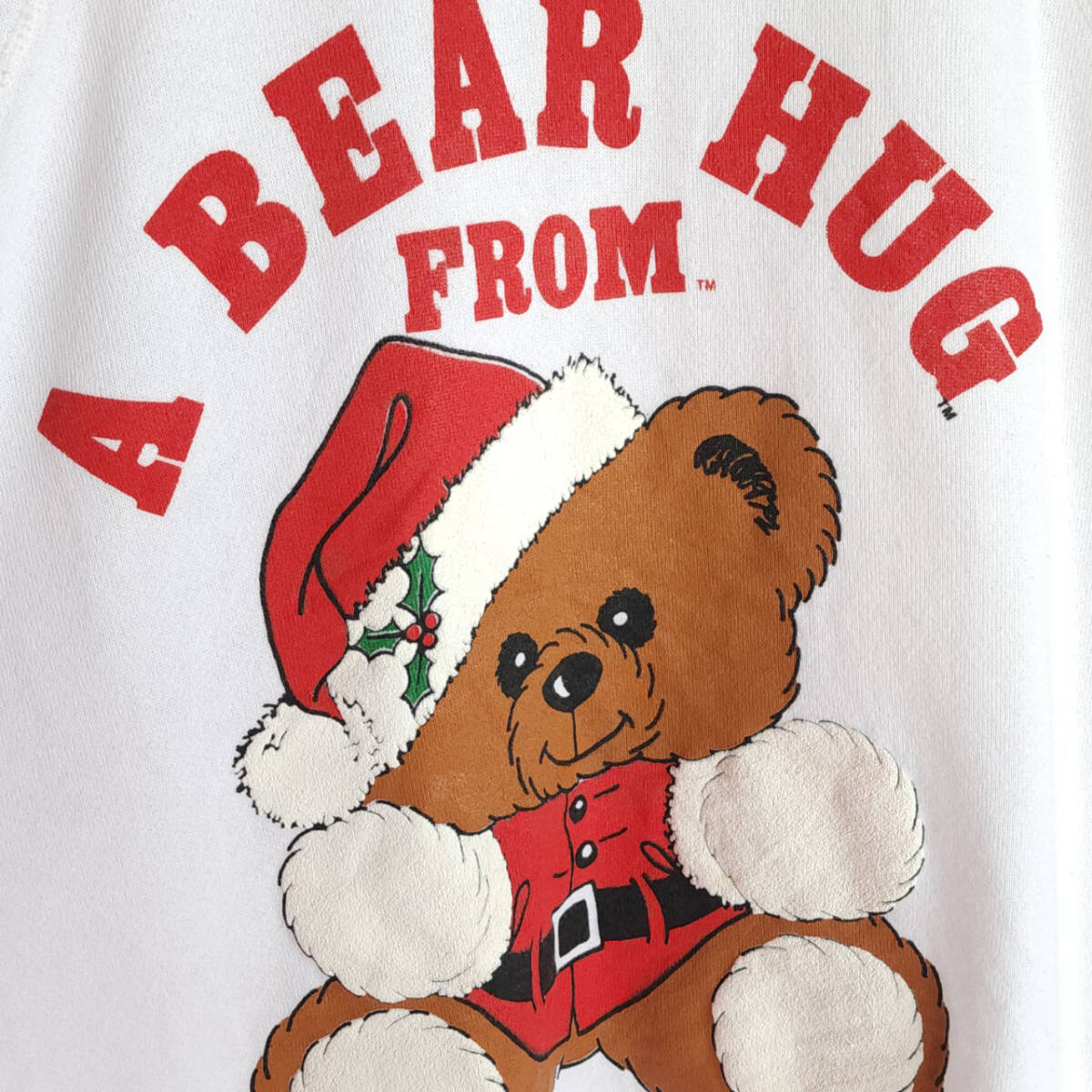XLサイズ/USA製 A BEAR HUG サンタベアー くま 熊 スウェットシャツ トレーナー 白(ホワイト)系 USED 古着 メリーランド クリスマス TULTEX_画像4