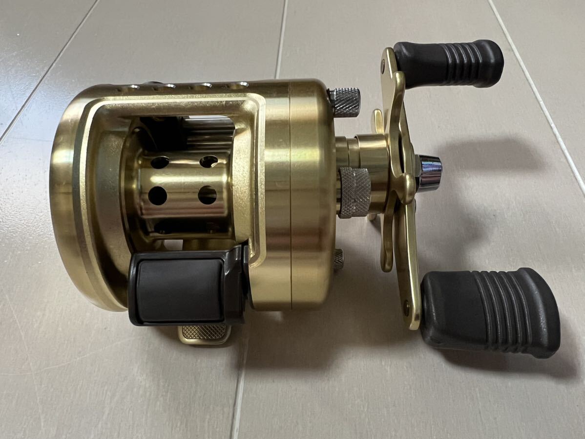 シマノ カルカッタ 50XT 美品　SHIMANO CALCUTTA _画像2