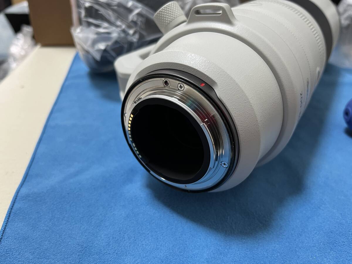 Canon RF 200-800mm F6.3-9 IS USM レンズ 元箱付き 中古 美品_画像6