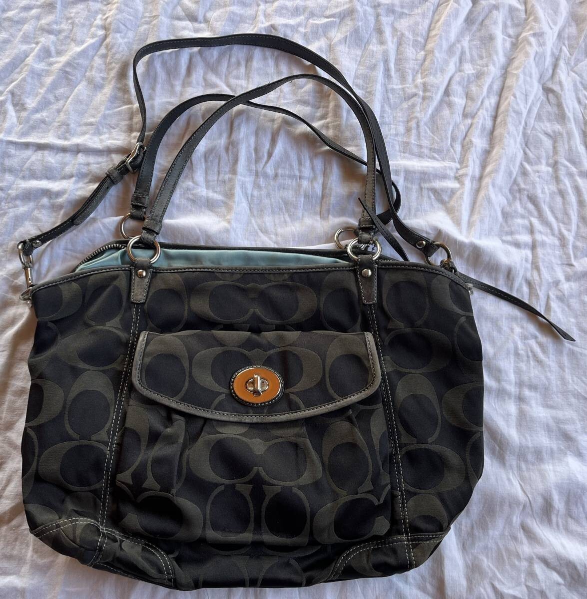 COACH コーチ ハンドバッグ ショルダー　中古品　大きめ　中古美品