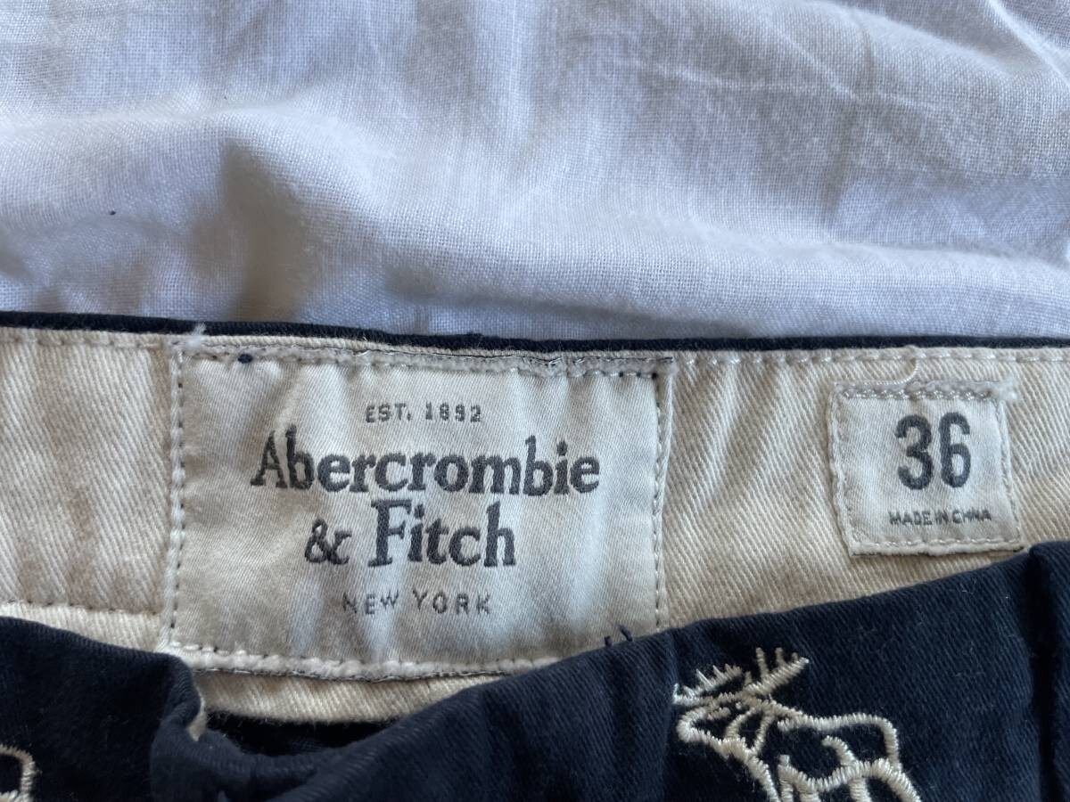 Abercrombie & Fitch ハーフパンツ ショートパンツ ボタンフライ アバクロ サイズ36 ロゴ 高級タイプの画像2