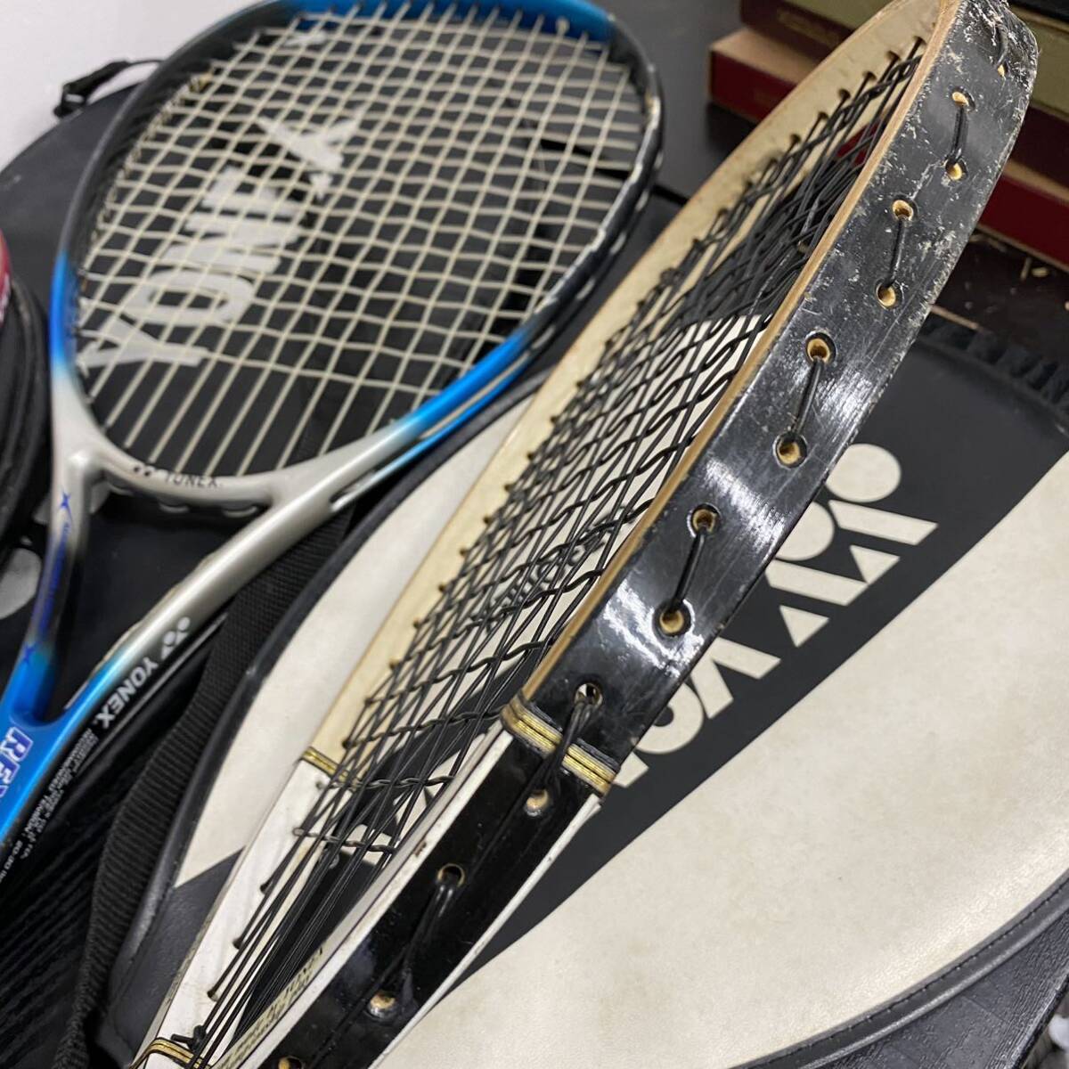 UU160 Z テニスラケットまとめ 4点 YONEX CARBONEX REXPLAY DUNLOP TOUR-S300 軟式用 POWER PLUS 硬式用 スポーツ 現状品 ☆☆_画像3