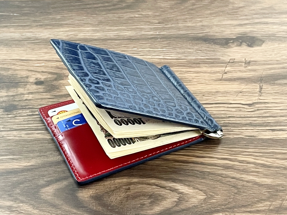 [ new goods free shipping ] crocodile type pushed . money clip navy purse . tongs thin type slim leather . inserting card-case folding in half cow leather original leather 2