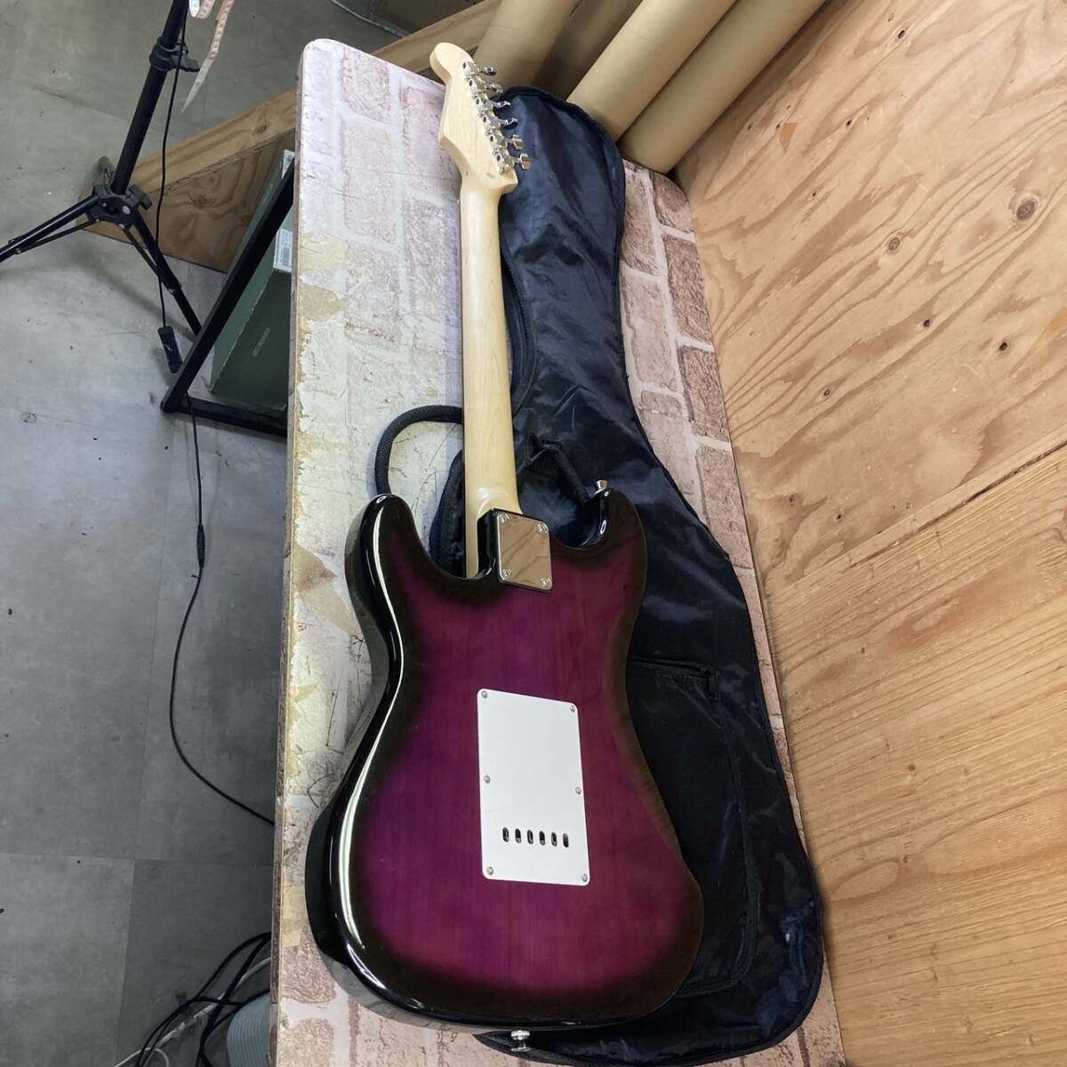 [3-402]SELDER ストラトタイプ エレキギター パープル 紫の画像2